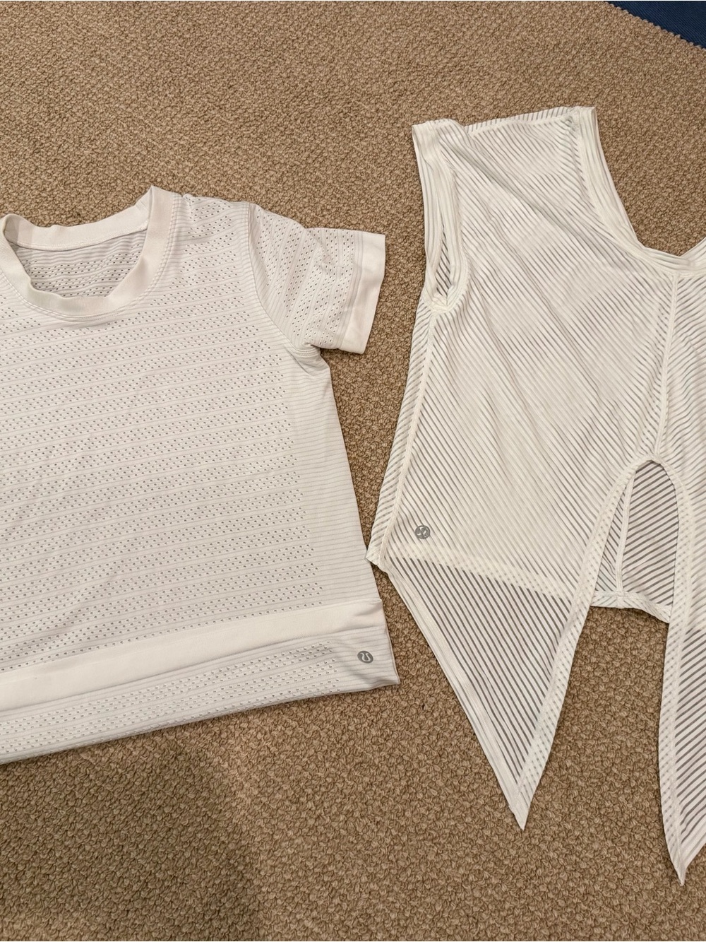 Lululemon white athletic tops size x-small